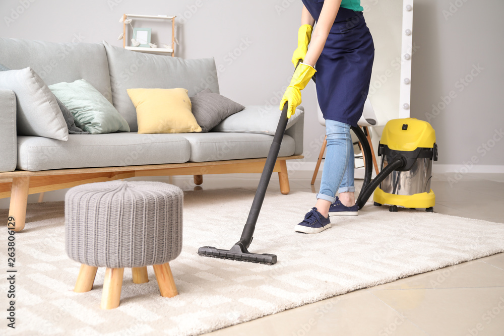 Choosing the best vacuum cleaner for your house can get pretty overwhelming!